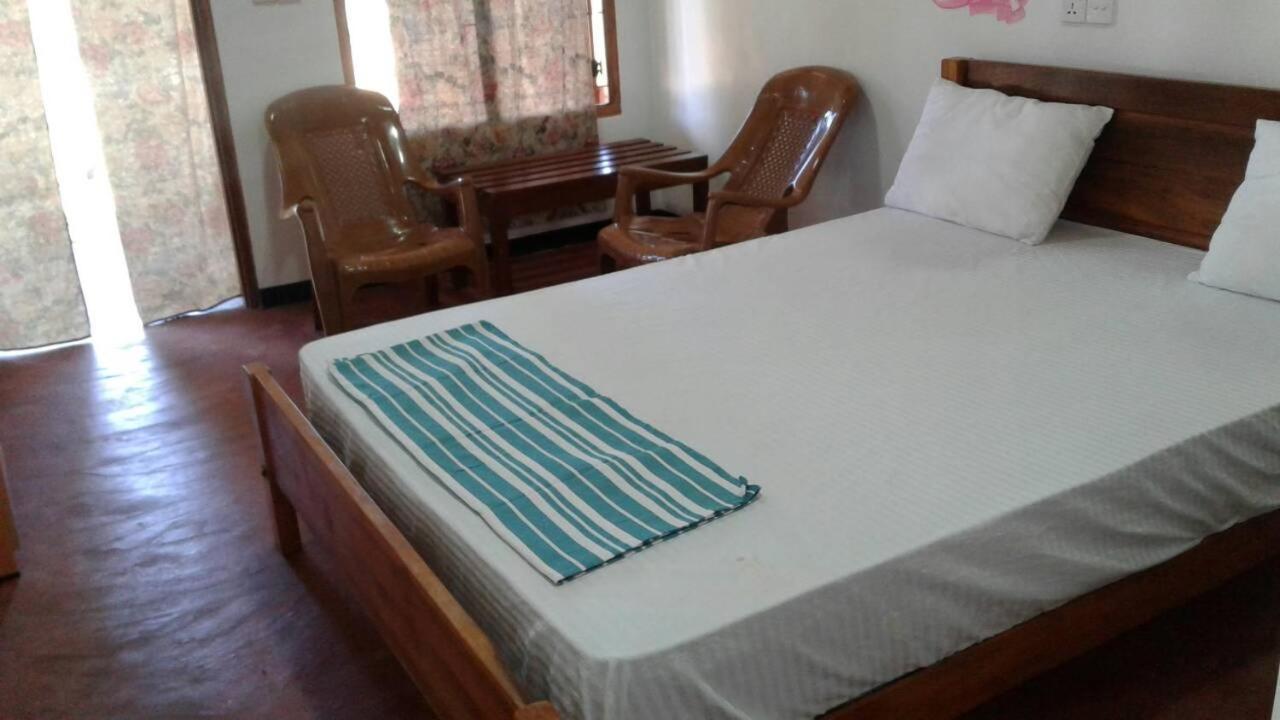 Sai Seashell Rest Inn Nilaveli Trincomalee Ngoại thất bức ảnh